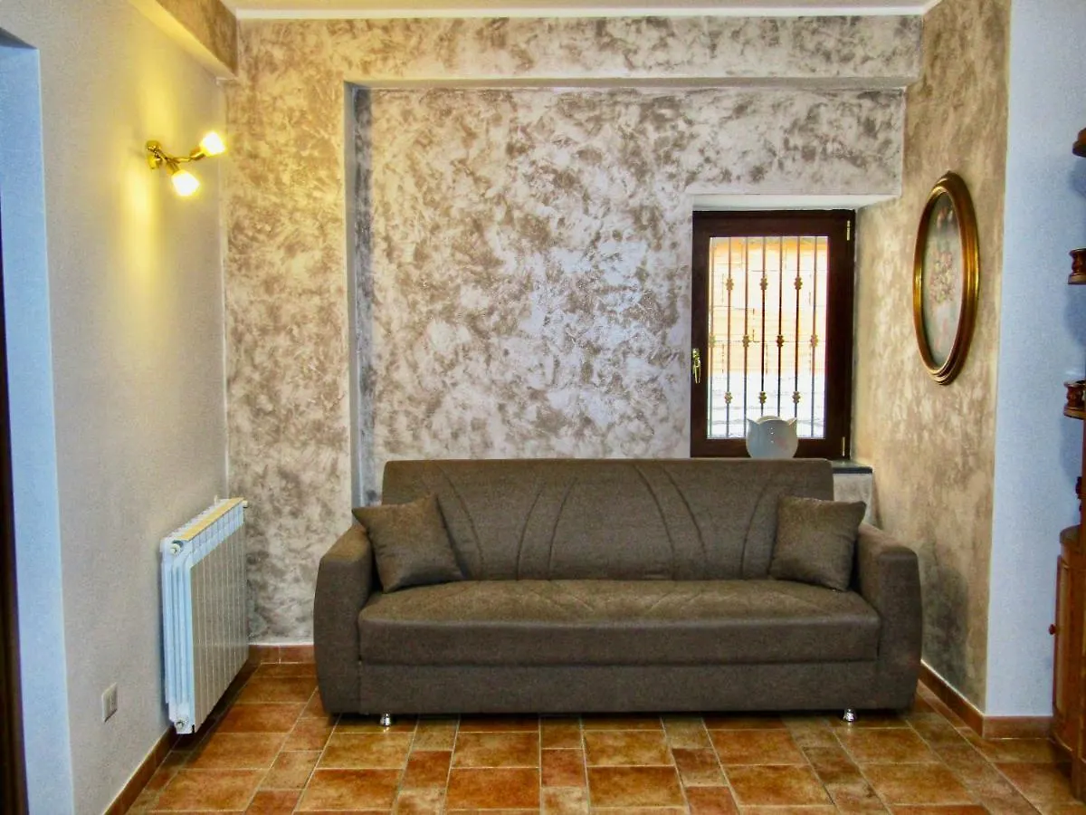 Villa La Casa Di Sofia Piedimonte Etneo Ferienhaus